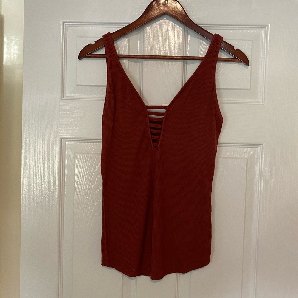 American eagle maroon tank